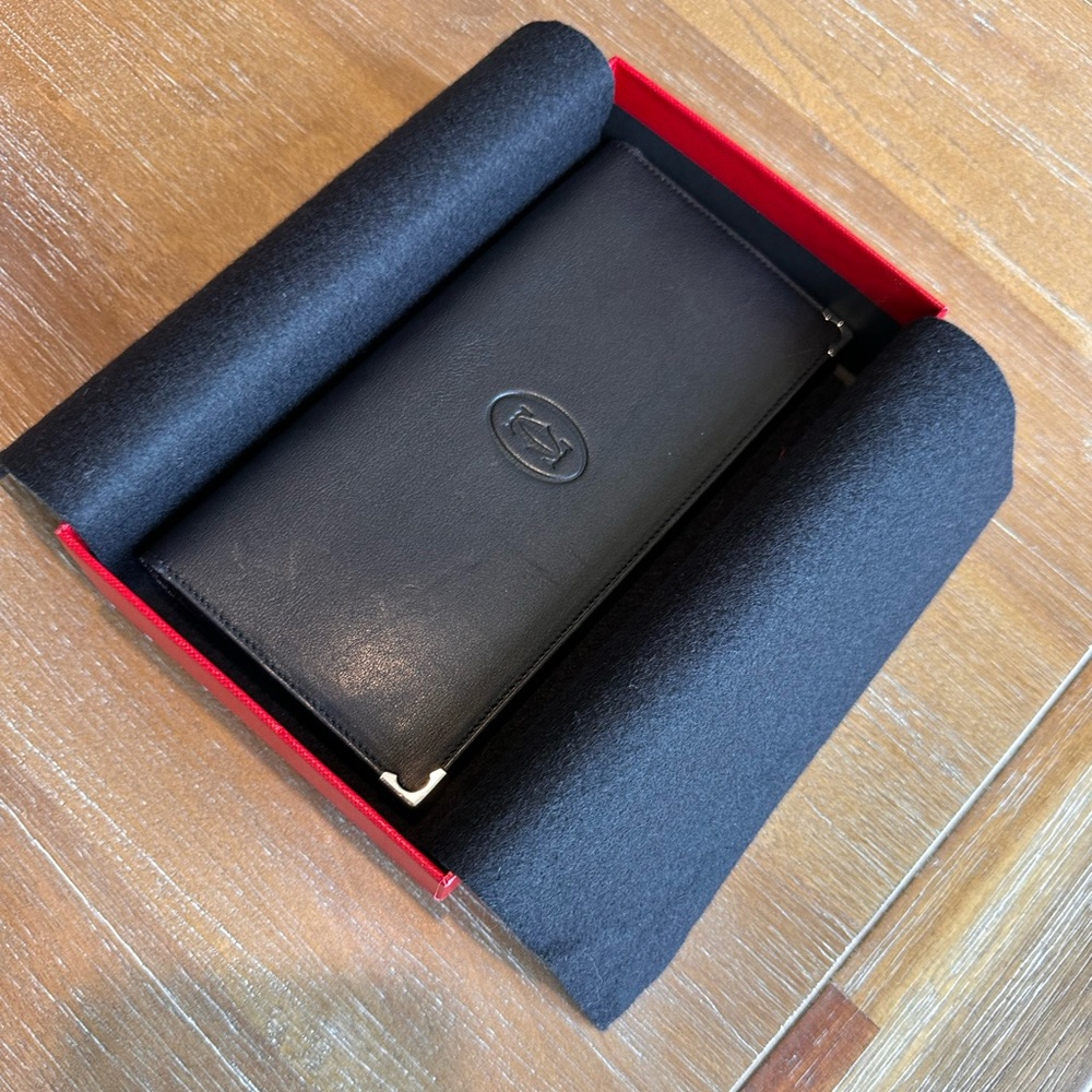 Cartier black and red long wallet with zipper